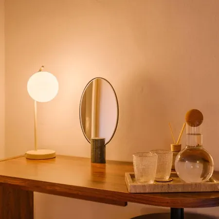 Luxury Historic Frescoed Noble Floor In Apartament Bolonia